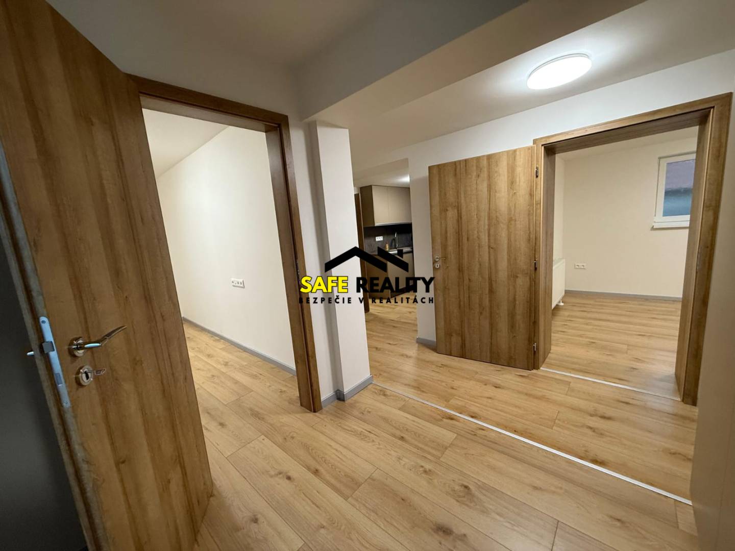 WhatsApp Image 2025-12-08 at 20.20.15.jpeg