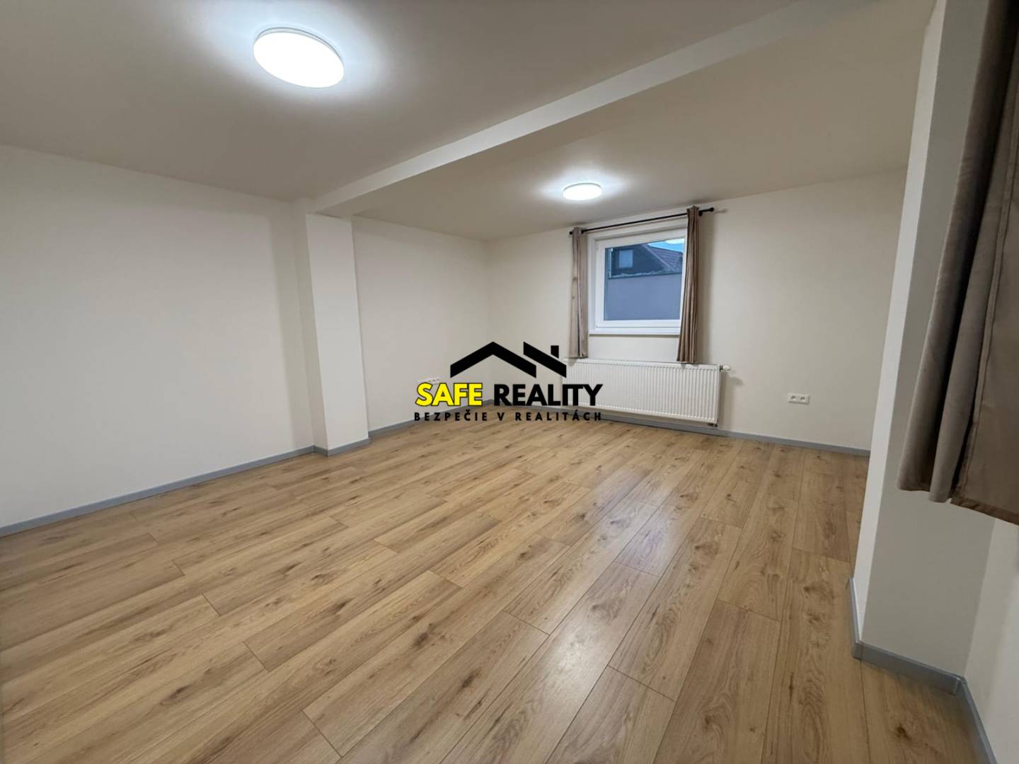 WhatsApp Image 2025-12-08 at 20.20.17 (1).jpeg