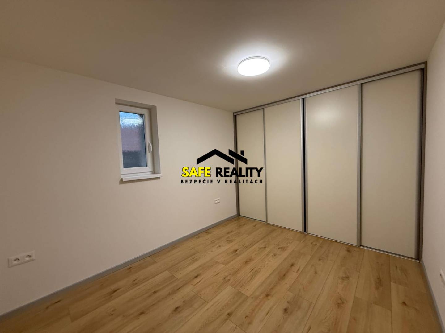 WhatsApp Image 2025-12-08 at 20.20.17.jpeg