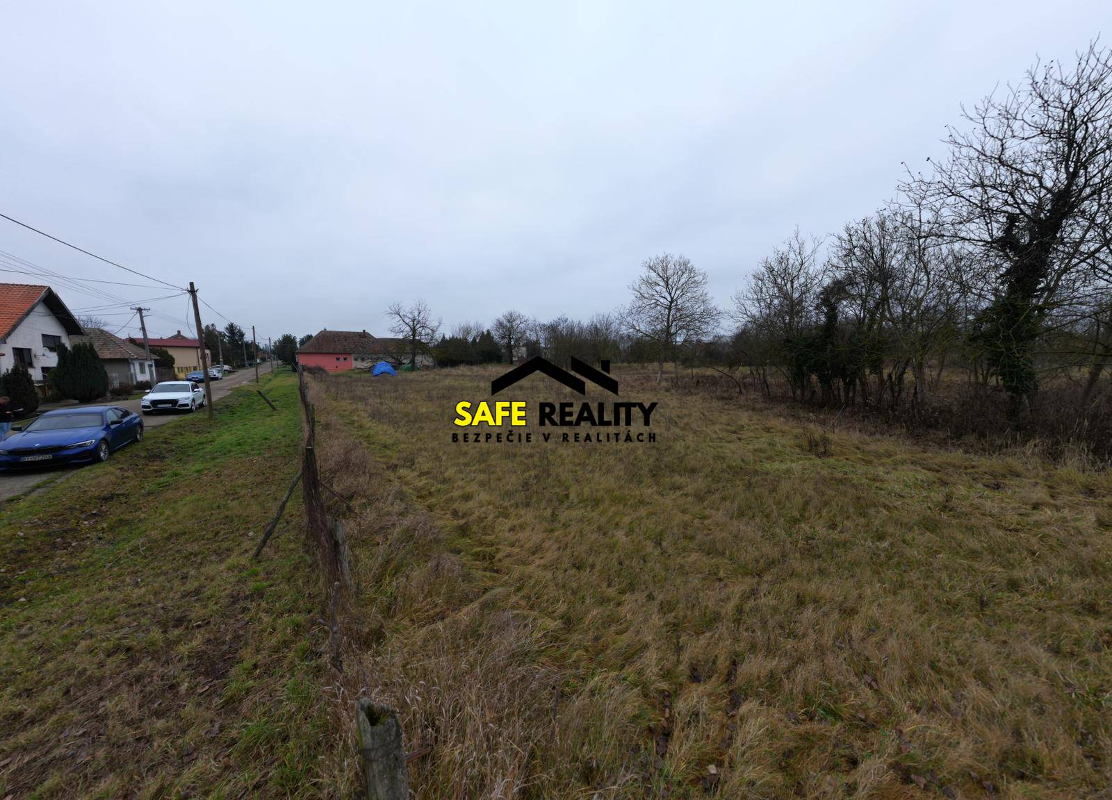 WhatsApp Image 2025-12-22 at 14.27.05V.jpeg